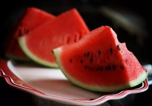 吃瓜会被晒死,揭秘为何吃瓜会被晒死