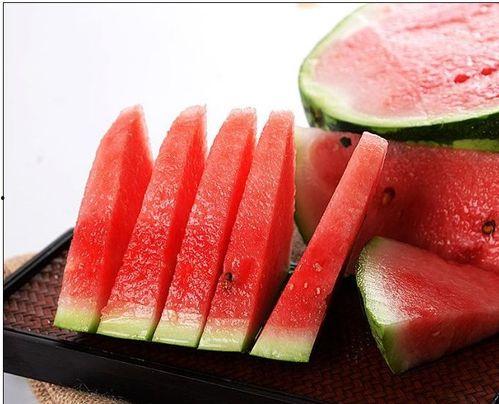 自由吃瓜的图片,畅享夏日清凉时光