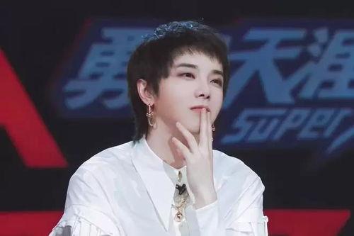 华晨宇吃瓜事件,真相与舆论的漩涡