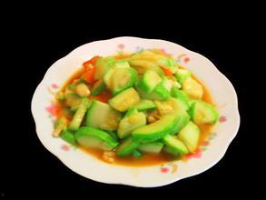 吃茭瓜过敏,警惕这种常见蔬菜背后的风险