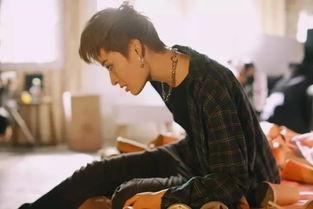 吃瓜群众是的由来,揭秘“吃瓜”文化的兴起与演变