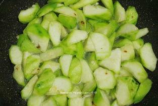 杨瓜吃瓜,一场夏日里的欢乐盛宴