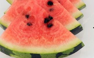 吃瓜后大便变红,吃瓜后大便变红之谜