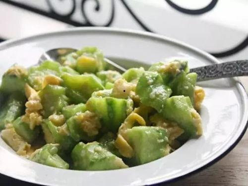 三爷子吃瓜,揭秘娱乐圈背后的秘密与八卦