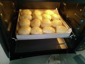 小梨吃瓜酱,揭秘娱乐圈的甜蜜与苦涩