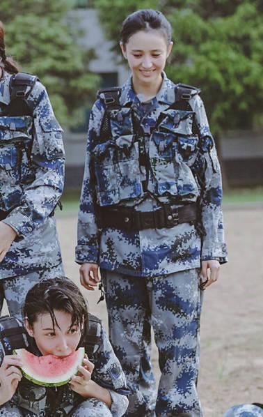 吃瓜群众花絮图片