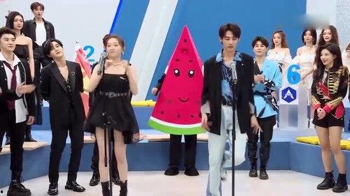 吃瓜使者的舞蹈,动感节奏下的潮流演绎