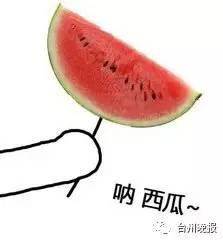 村东头吃瓜,夏日乡村生活的悠闲时光