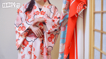 抖音和服吃瓜,服食奇观背后的文化碰撞与网络狂欢