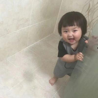 撅屁股吃瓜头像女生,解锁现代女性的时尚新姿势