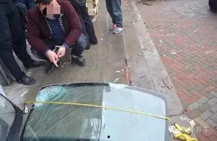 抓吃瓜群众抓拍,抓拍那些“吃瓜群众”的瞬间