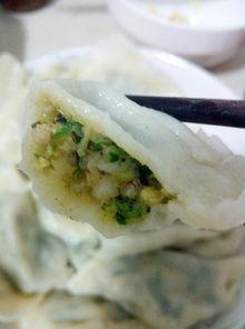 吃腊瓜饺子视频,传统美味，冬日里的温馨滋味